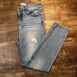 Studio Blue Women's Light Blue Distressed Jeans